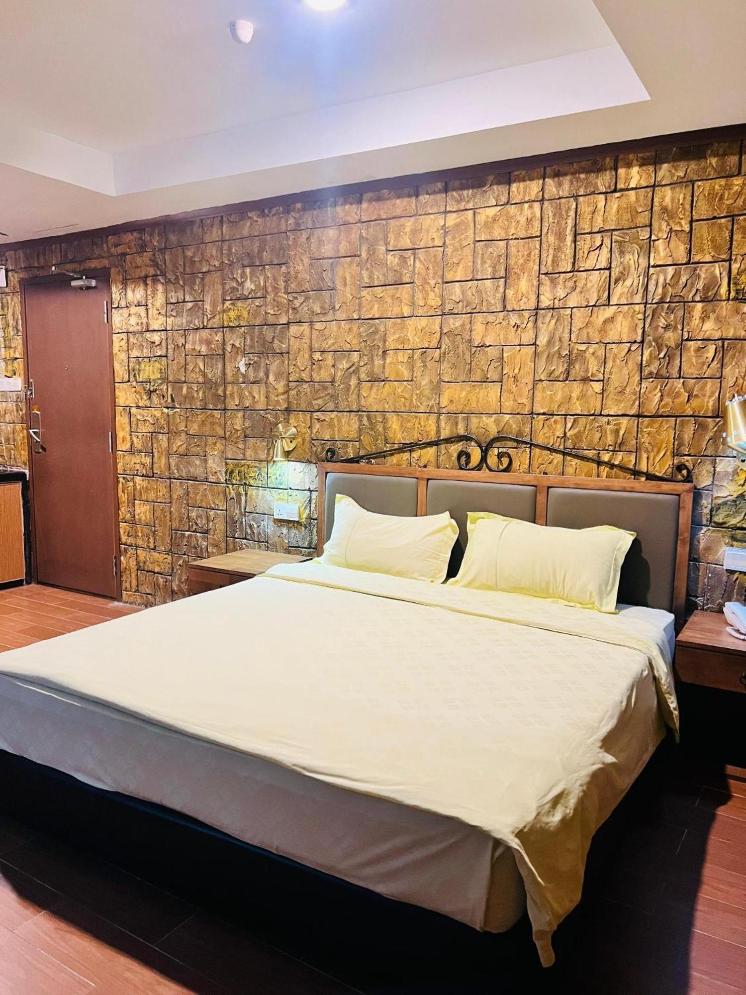 OYO 90134 K Garden Hotel Sungai Petani Exterior foto