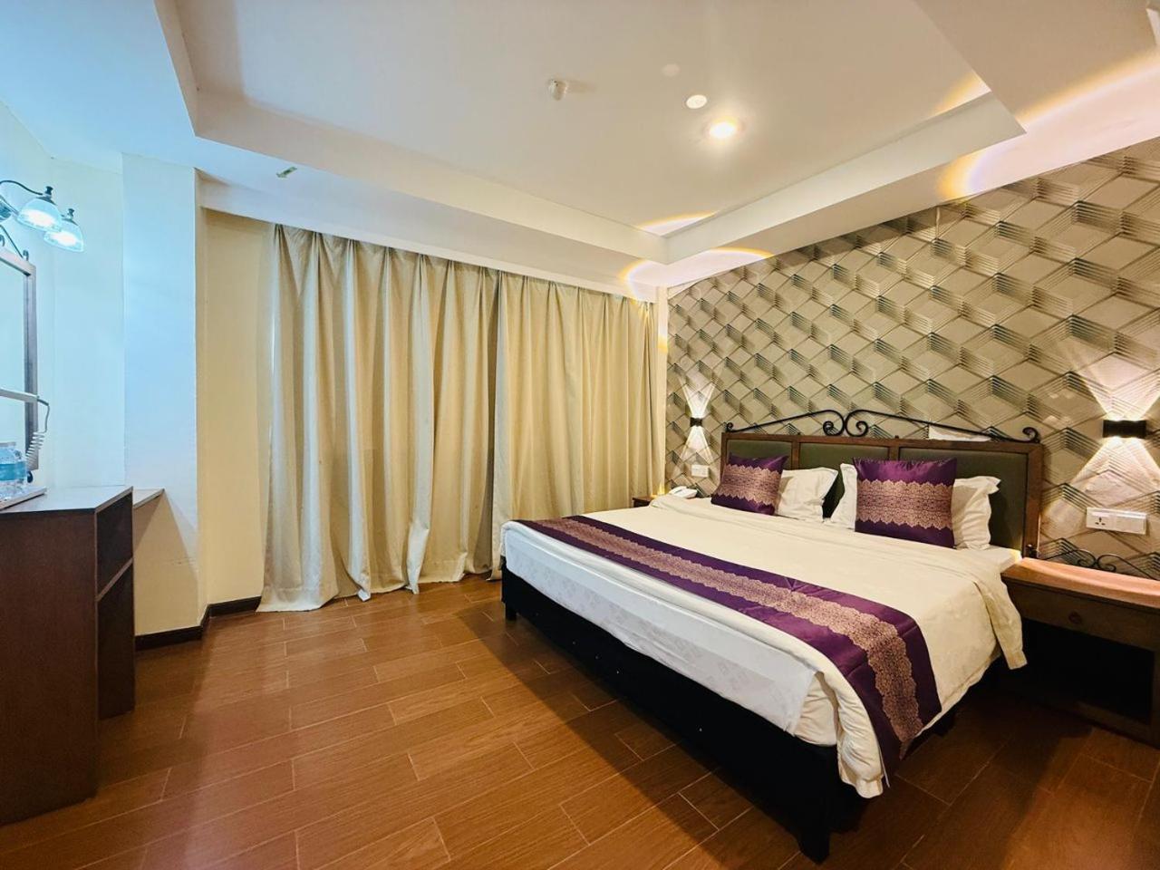 OYO 90134 K Garden Hotel Sungai Petani Exterior foto